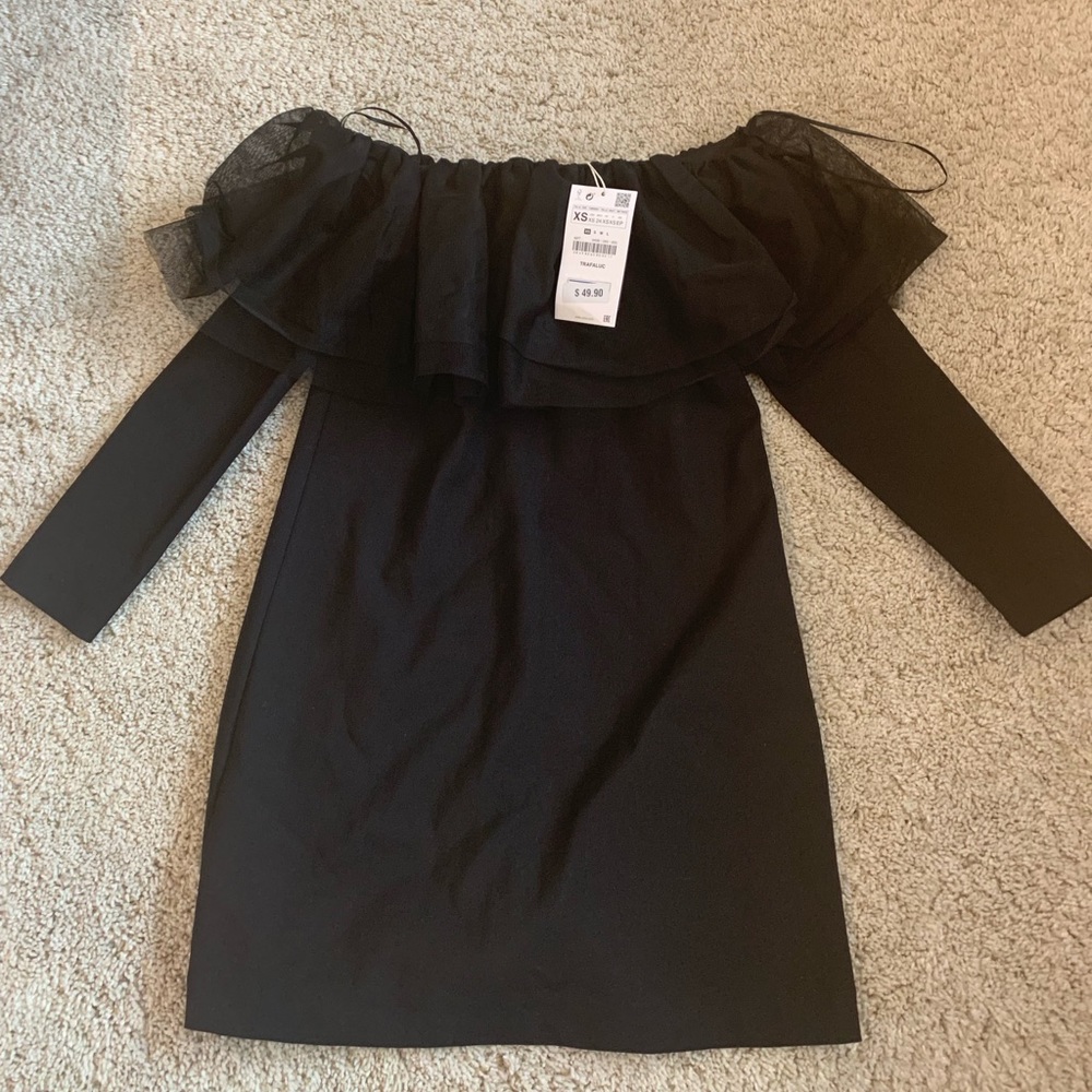 Zara off shoulder black dress size xs